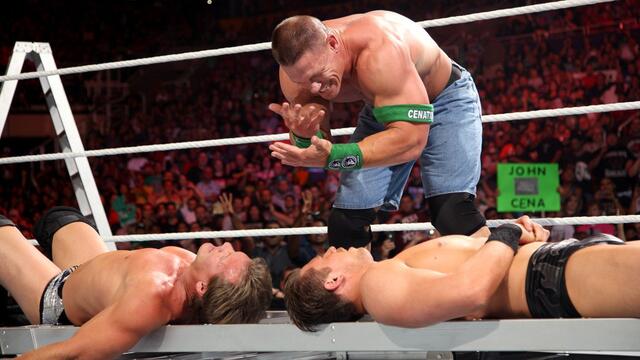 WWE Photo