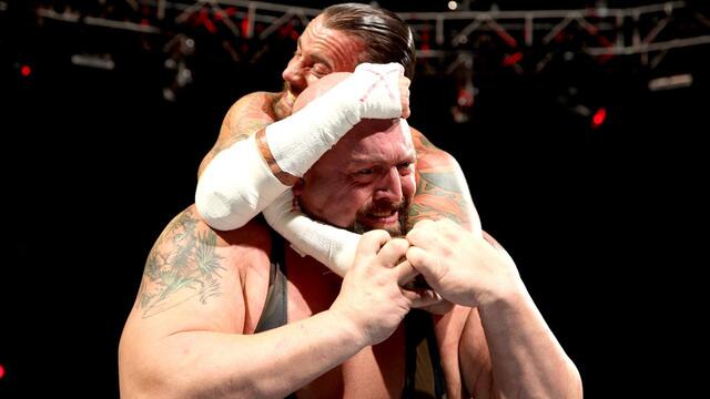 WWE Photo