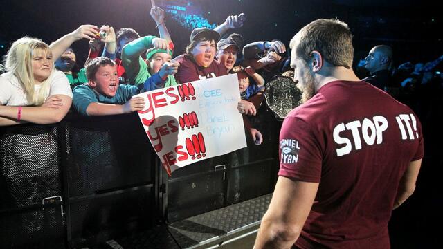 WWE Photo
