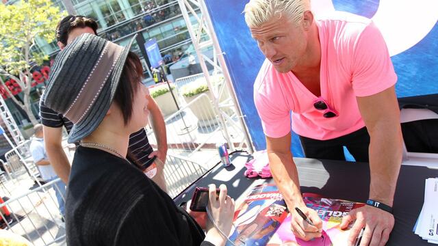 WWE Photo