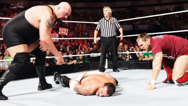 WWE Photo