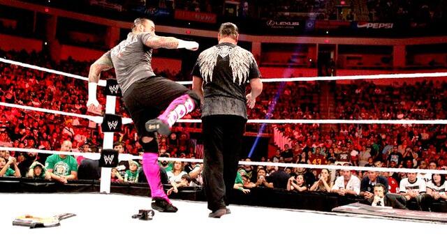 WWE Photo