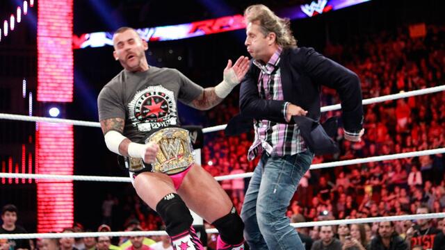 WWE Photo