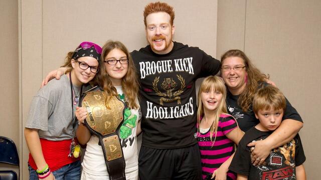WWE Photo