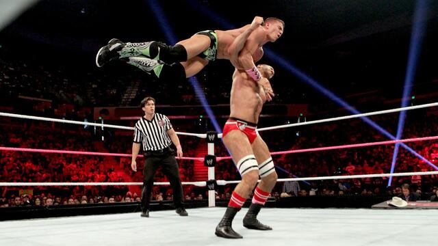 WWE Photo