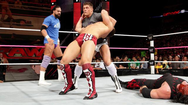 WWE Photo