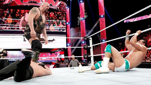 WWE Photo