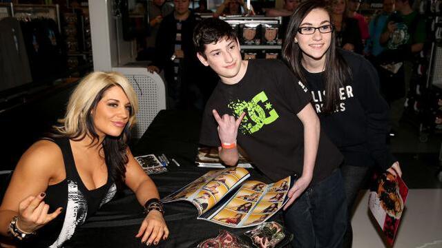 WWE Photo