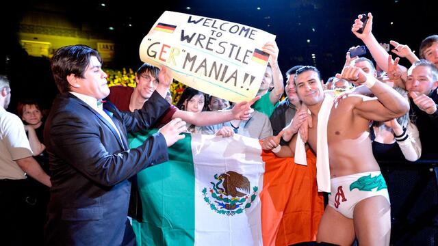 WWE Photo
