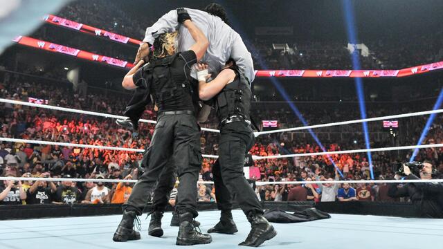 WWE Photo