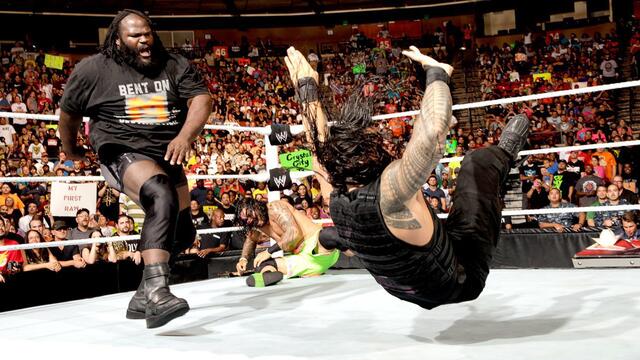 WWE Photo
