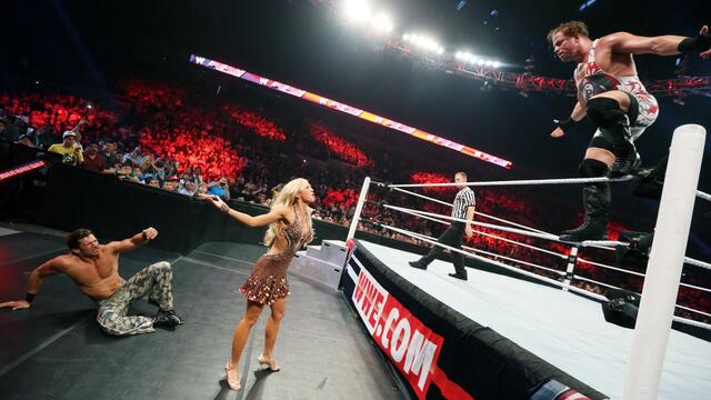 WWE Photo