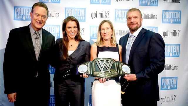 WWE Photo