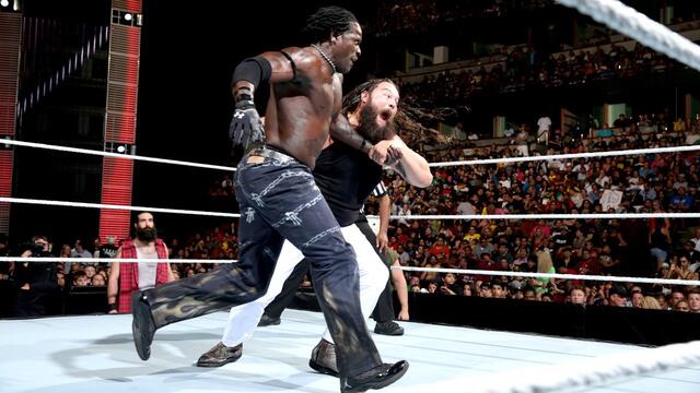 WWE Photo