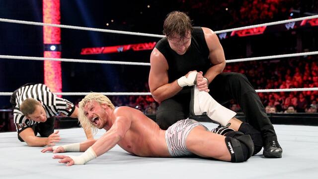 WWE Photo