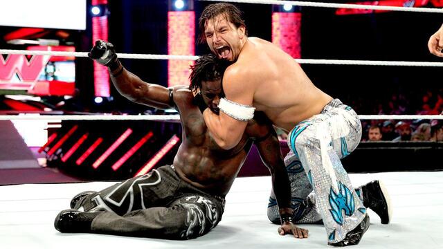 WWE Photo