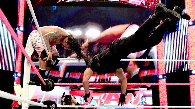 WWE Photo