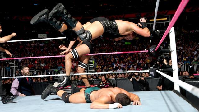 WWE Photo