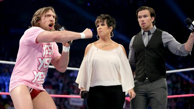 WWE Photo
