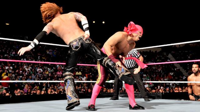 WWE Photo
