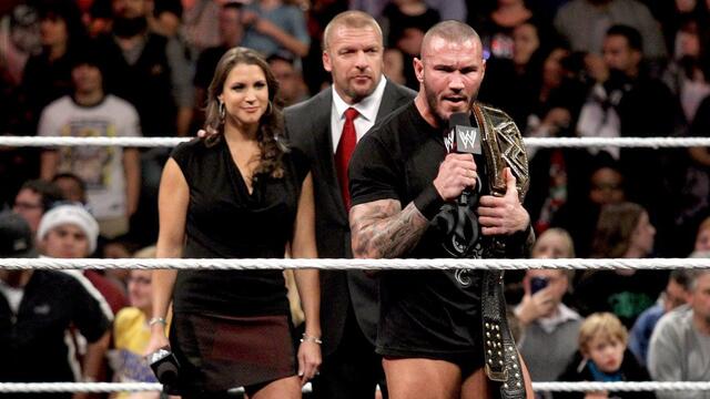WWE Photo