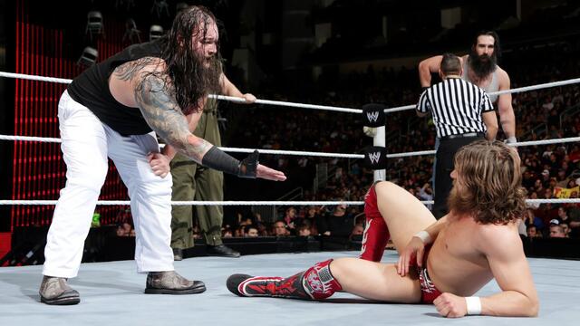 WWE Photo