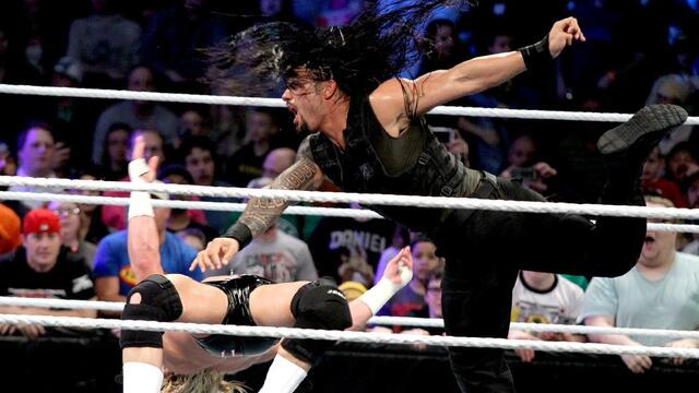 WWE Photo