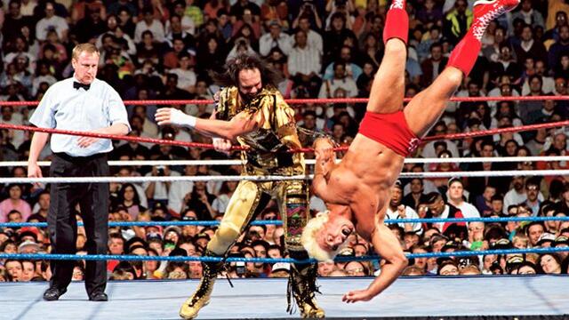 WWE Photo