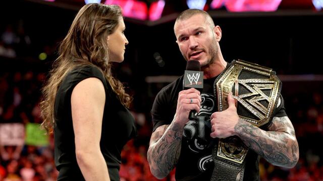 WWE Photo