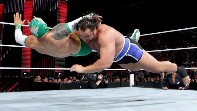 WWE Photo