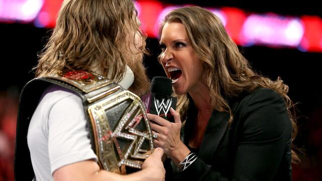WWE Photo