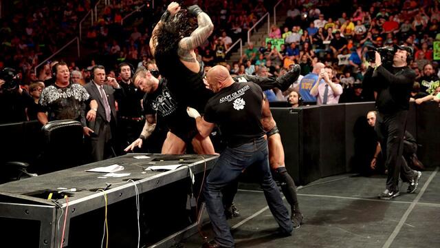 WWE Photo
