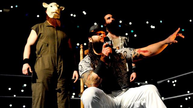 WWE Photo