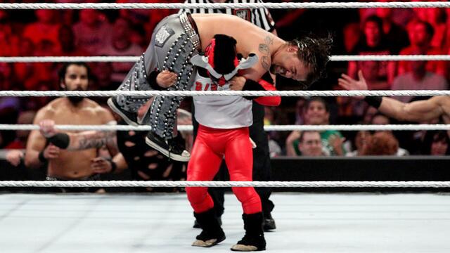 WWE Photo
