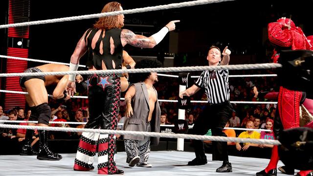 WWE Photo