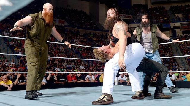 WWE Photo