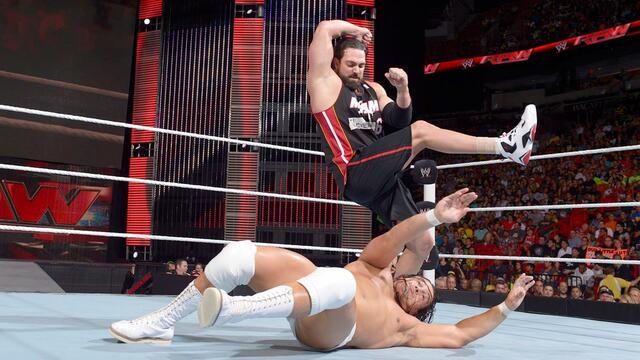 WWE Photo