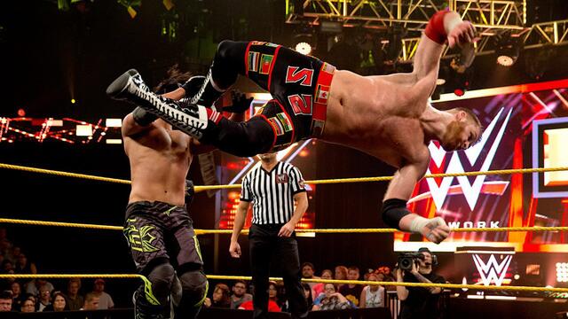 WWE Photo