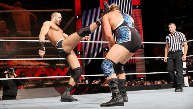 WWE Photo
