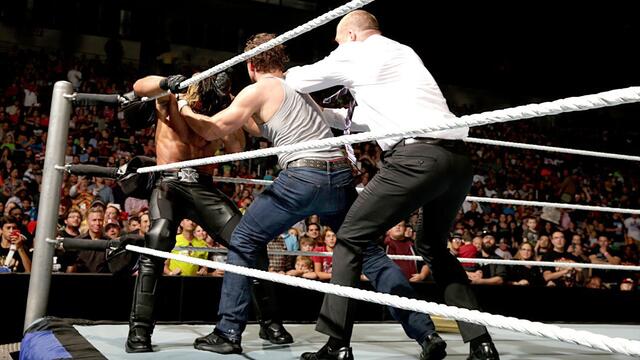 WWE Photo