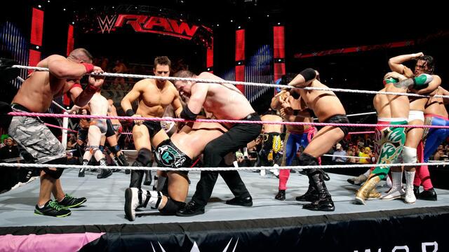 WWE Photo