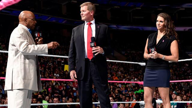 WWE Photo