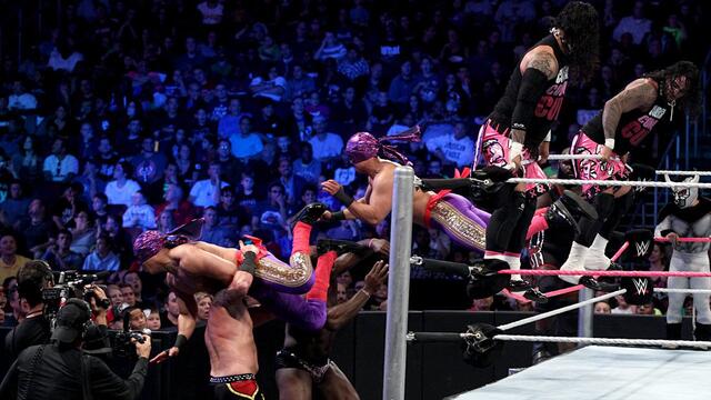 WWE Photo