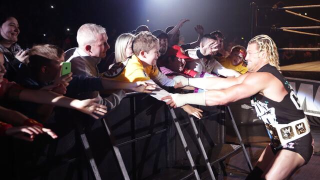 WWE Photo