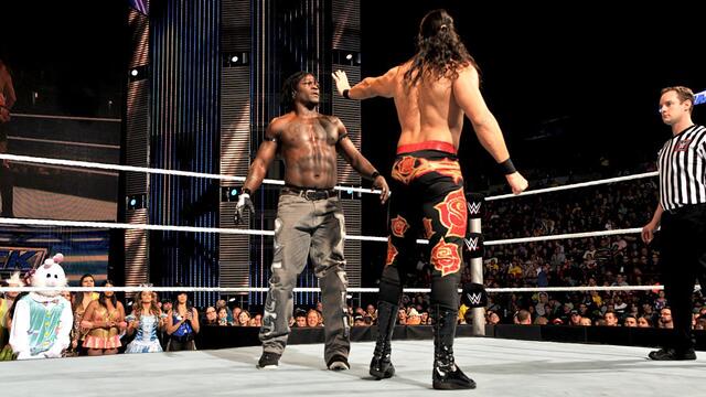 WWE Photo