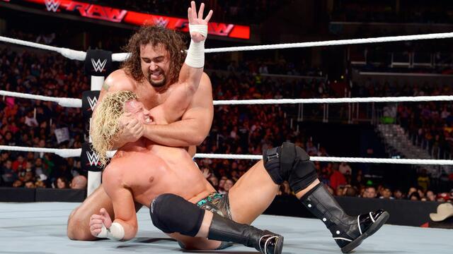 WWE Photo