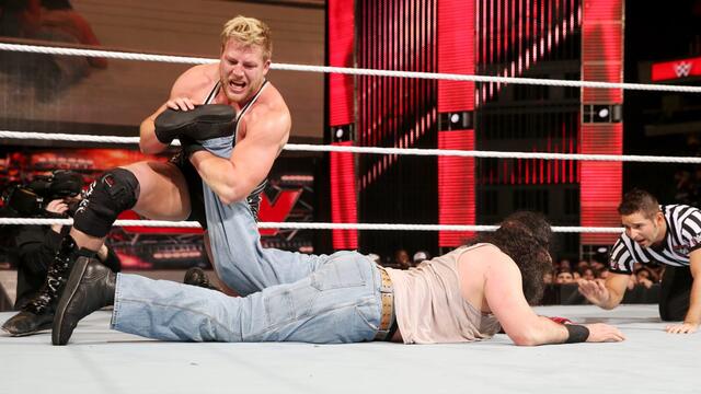 WWE Photo
