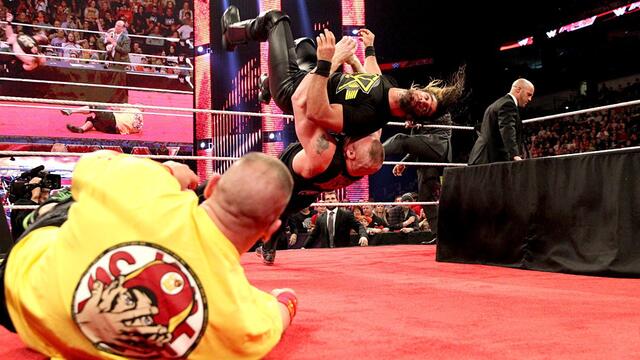 WWE Photo