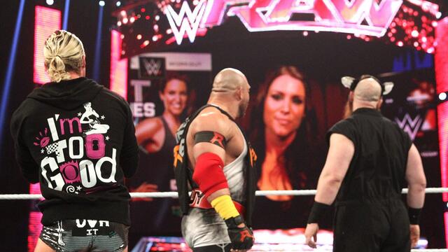 WWE Photo