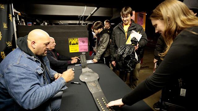 WWE Photo